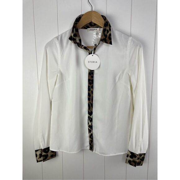 NWT Storia White and Animal Print Button Down Collar Work Career Shirt Size S - Picture 1 of 10